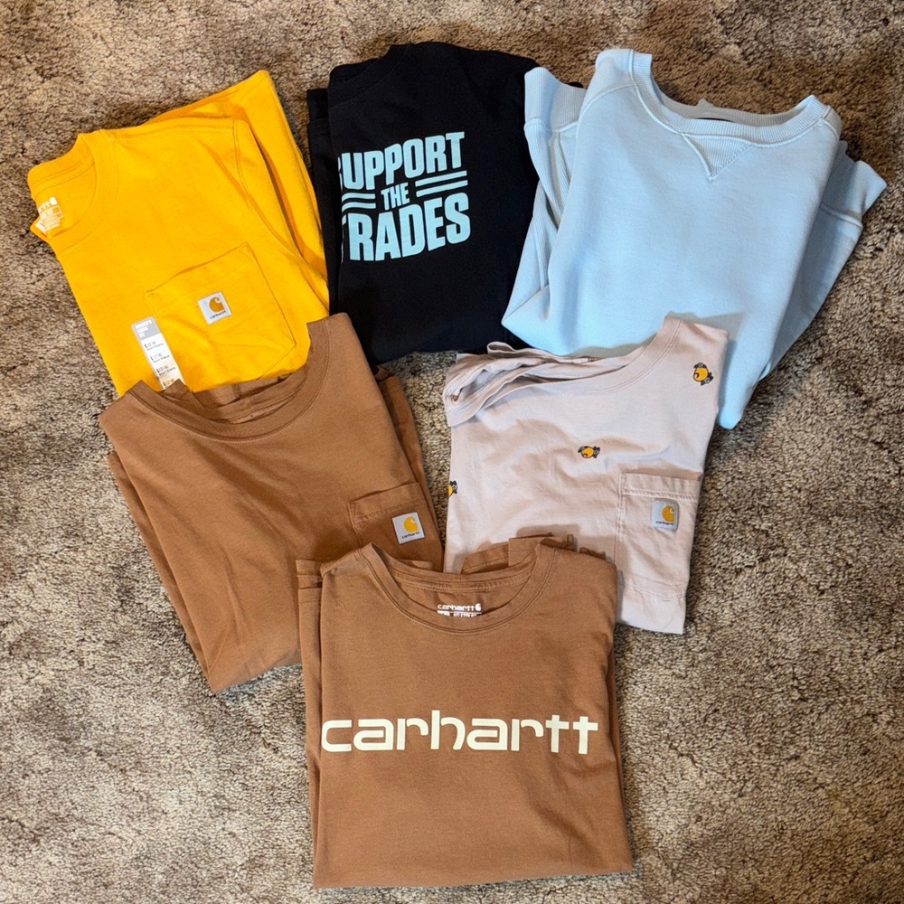 Carhartt women’s large, XL and XXL shirt lot